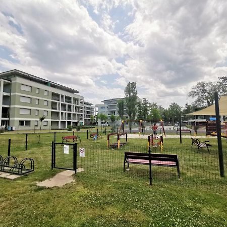 Vízpart Honvéd Apartman Balatonlelle Extérieur photo