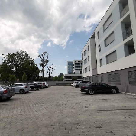 Vízpart Honvéd Apartman Balatonlelle Extérieur photo