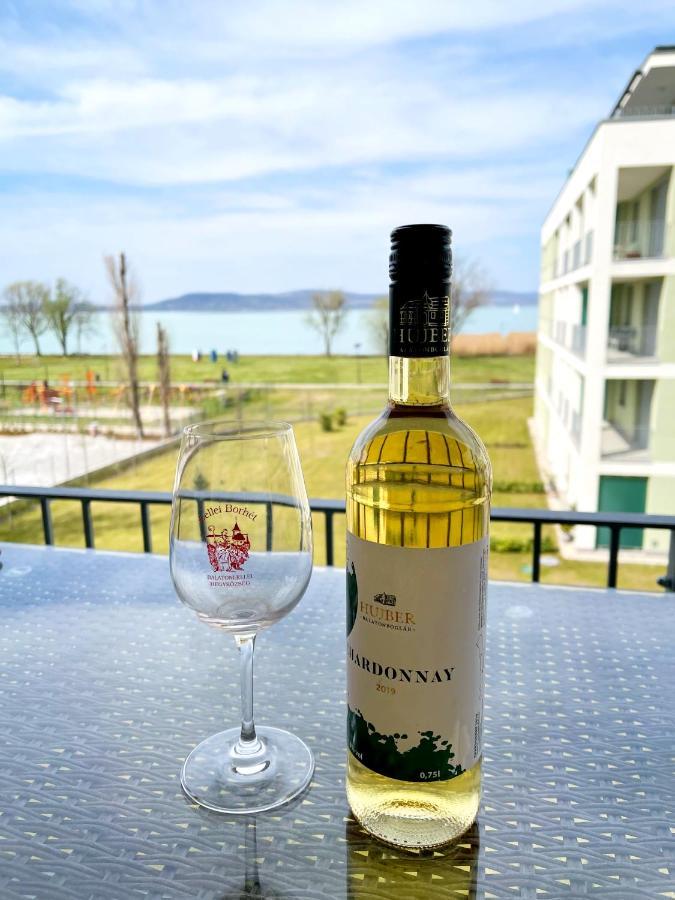 Vízpart Honvéd Apartman Balatonlelle Extérieur photo