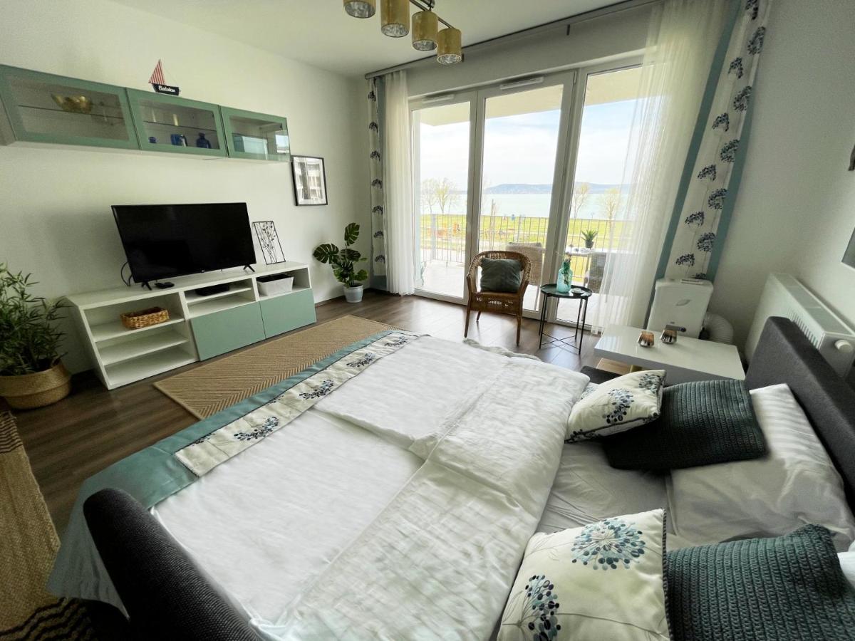 Vízpart Honvéd Apartman Balatonlelle Extérieur photo